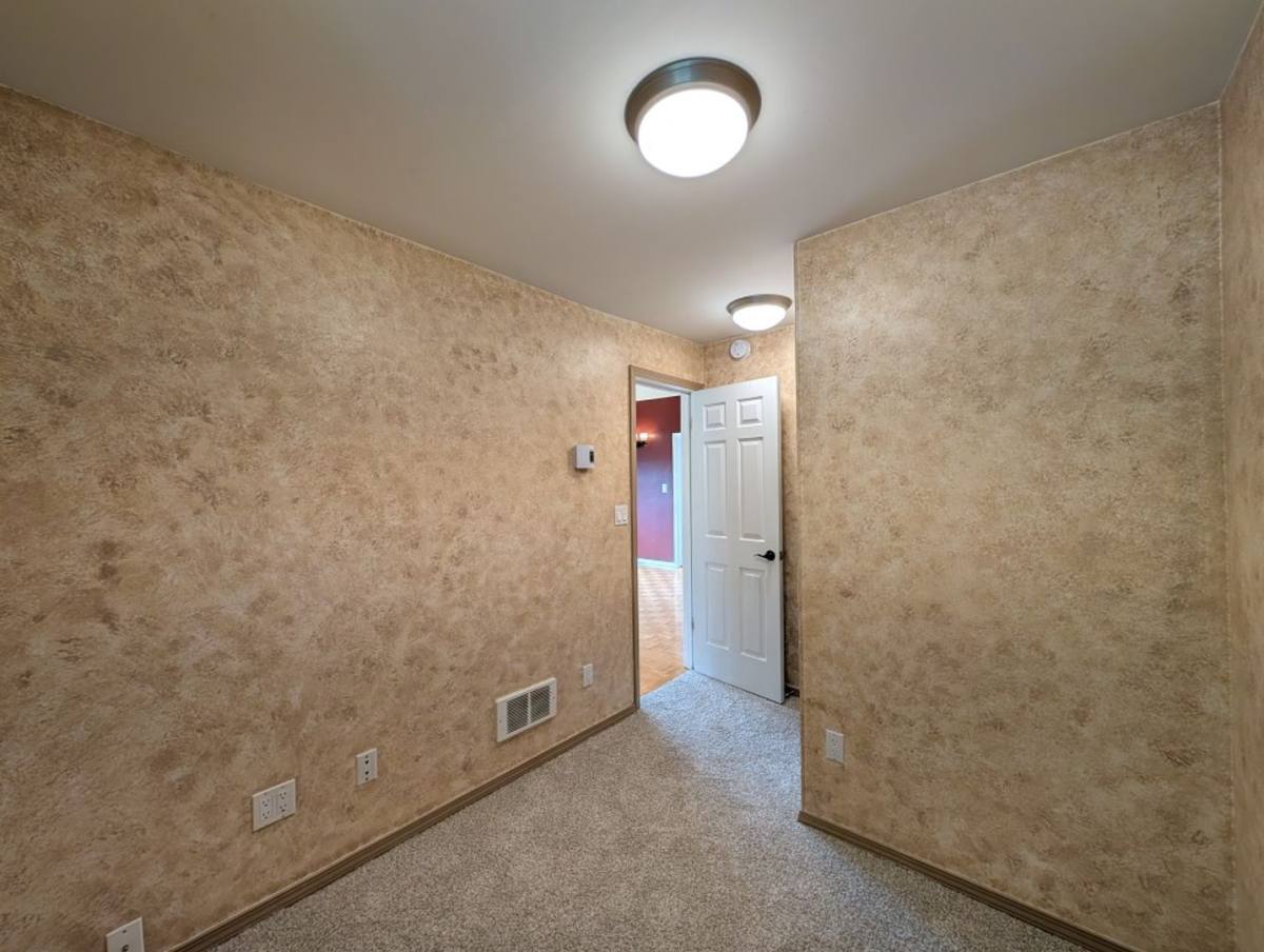 Apartment for rent at 1022 Oakes Ave, Everett, WA 98201