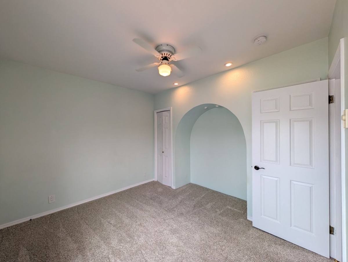 Apartment for rent at 1022 Oakes Ave, Everett, WA 98201