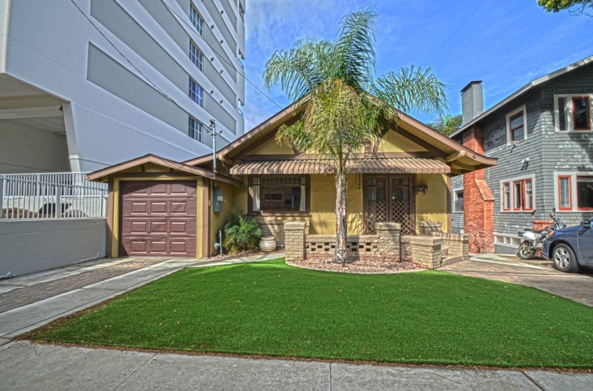 House for rent at 2642 2nd Ave, San Diego, CA 92103