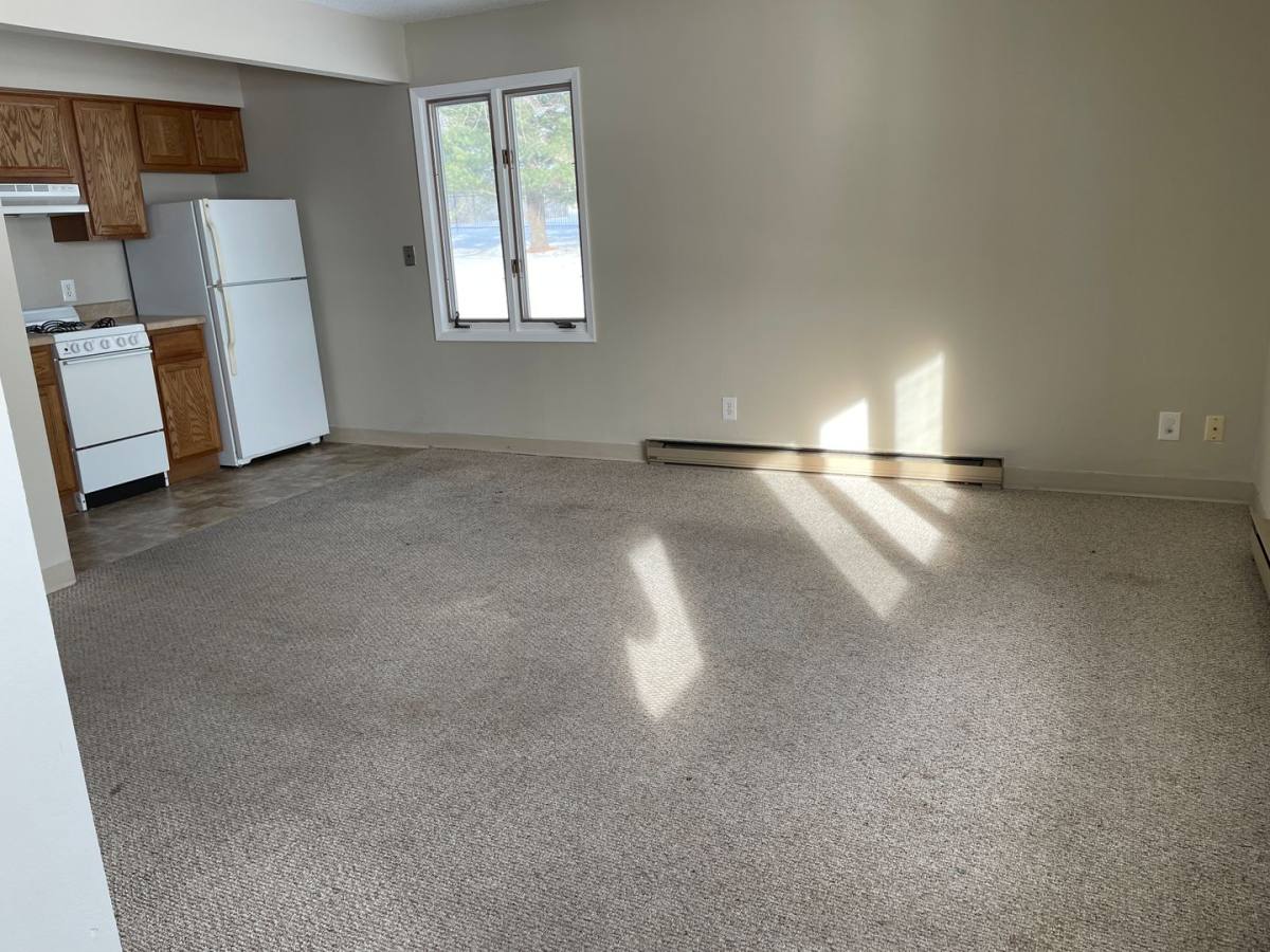 Apartment for rent at 2523 Perry Park Ave, Perry, IA 50220