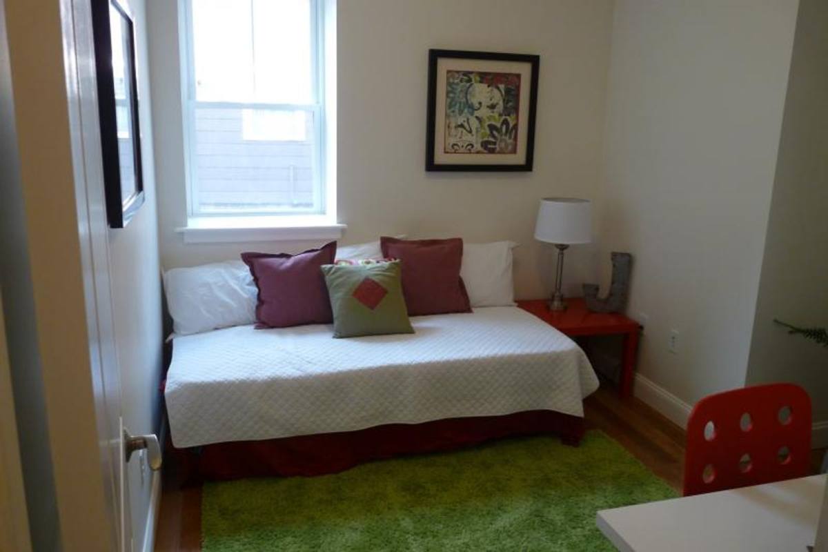 Apartment for rent at 52 Kent St #A3, Brookline, MA 02445