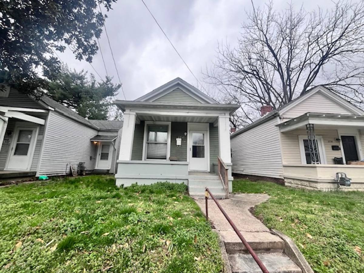 Apartment for rent at 2716 S 6th St, Louisville, KY 40208