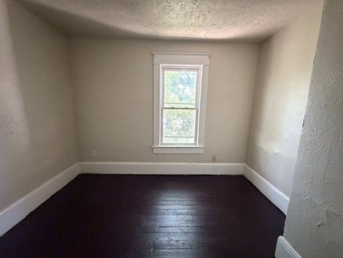 House for rent at 768 Beardsley St, Akron, OH 44311