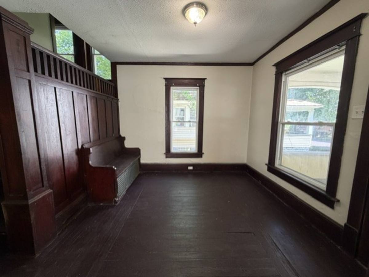 House for rent at 768 Beardsley St, Akron, OH 44311
