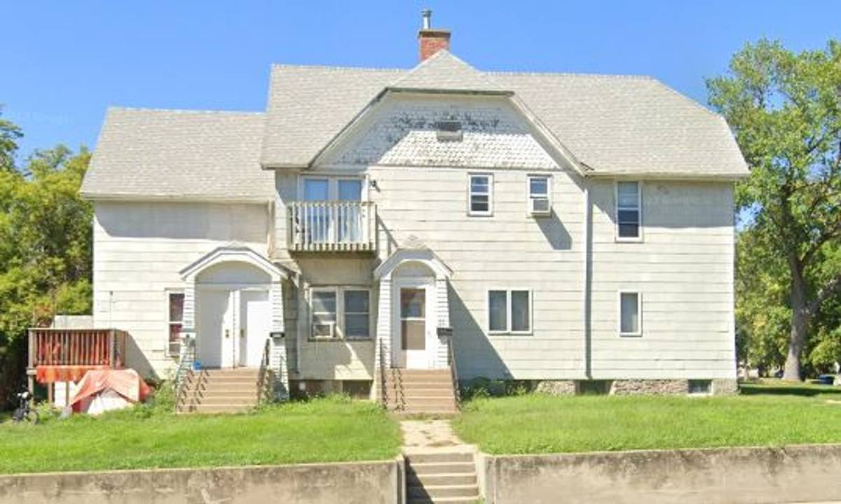 Apartment for rent at 301 5th St SE, Watertown, SD 57201