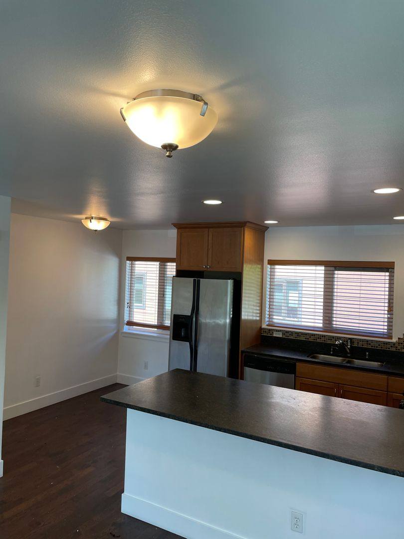 Townhouse for rent at 5947 Delridge Way SW, Seattle, WA 98106
