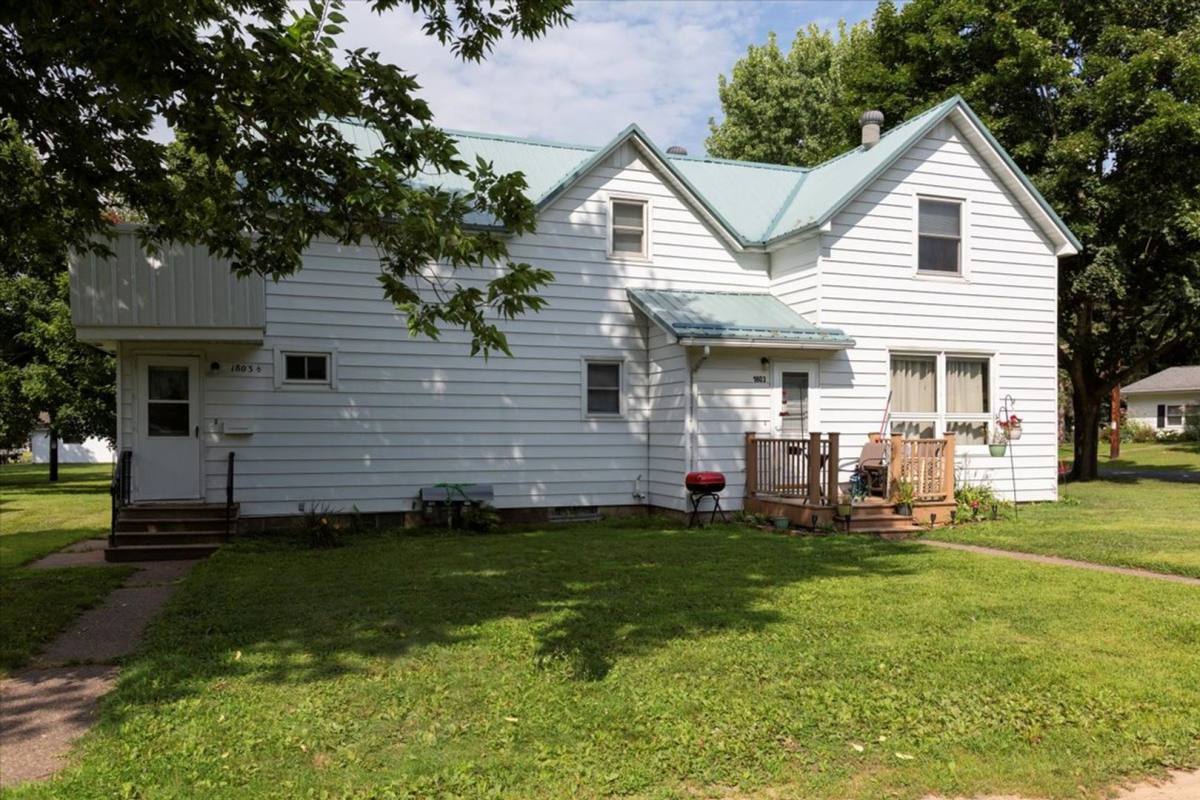 Apartment for rent at 1803 1 2 11th St, Menomonie, WI 54751