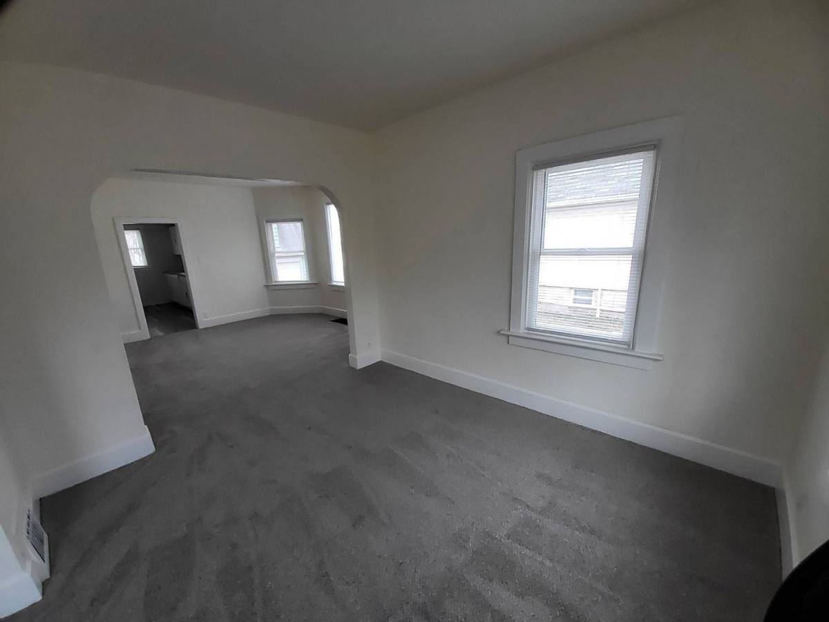 House for rent at 1368 Cherry St, Green Bay, WI 54301