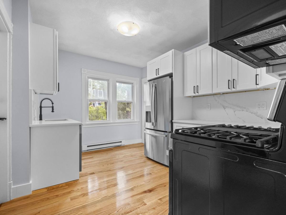 Apartment for rent at 39 Hancock St #202, Somerville, MA 02144