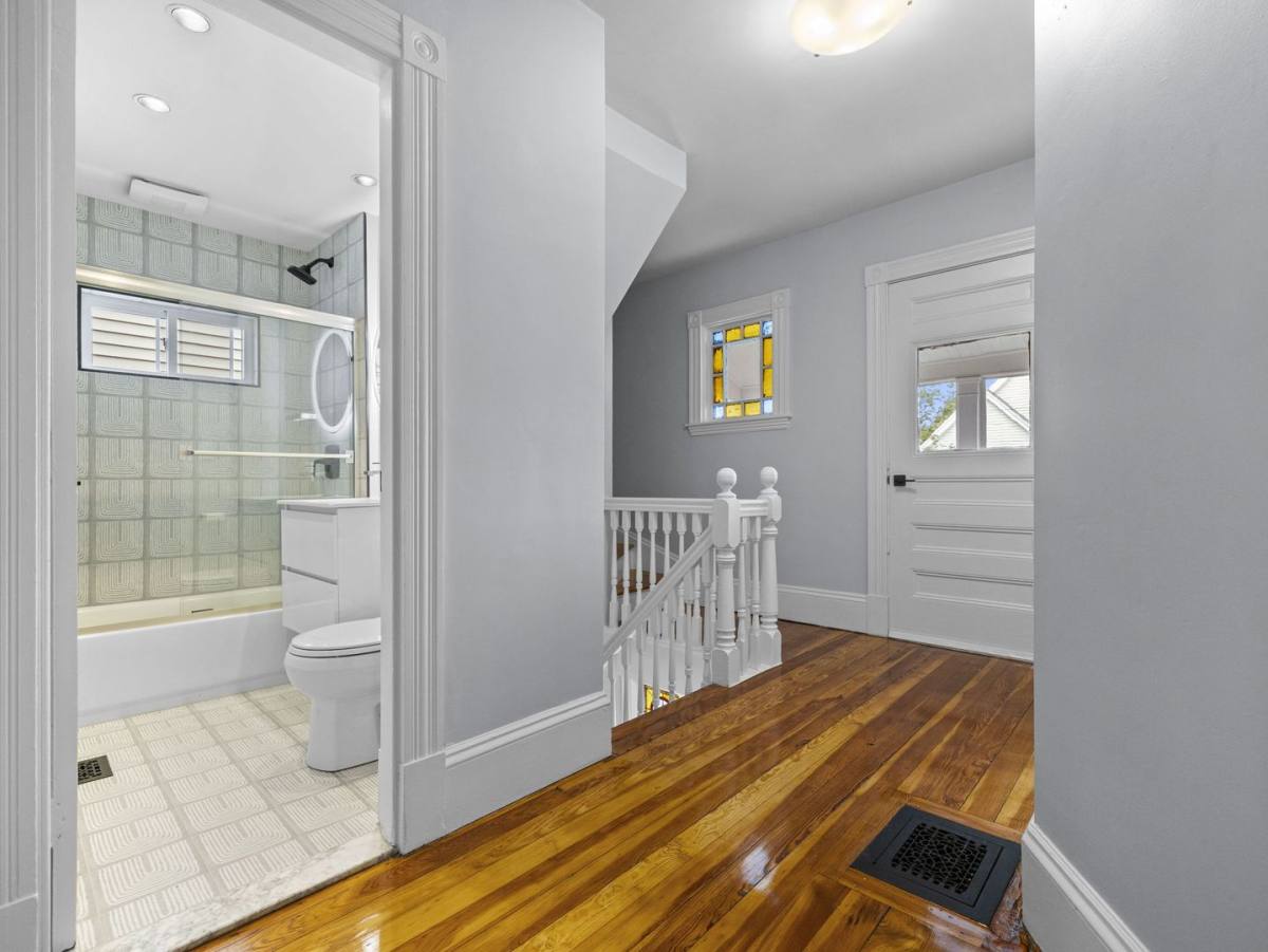 Apartment for rent at 39 Hancock St #202, Somerville, MA 02144