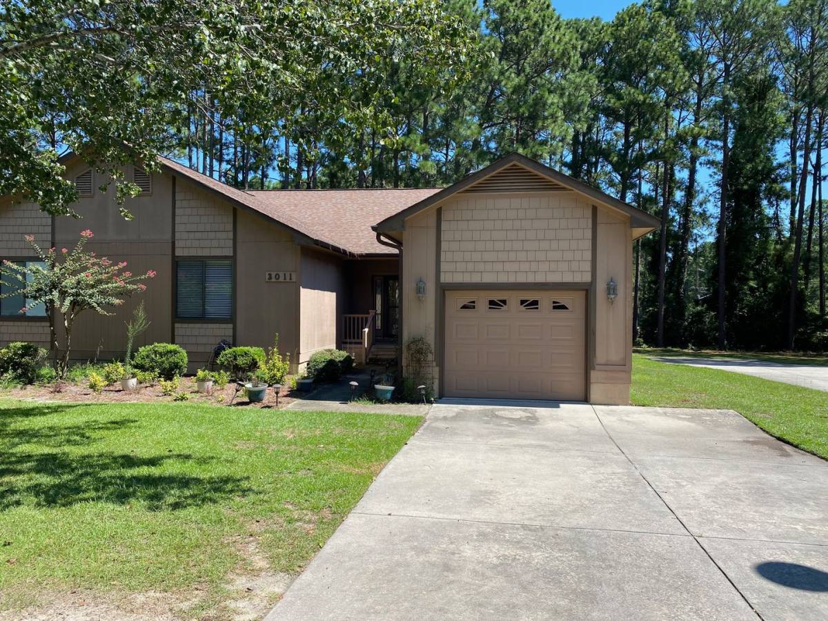 Townhouse for rent at 3011 Wetherby Court, Fayetteville, NC 28306