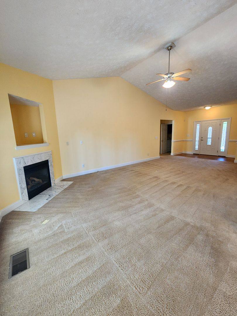 Townhouse for rent at 3011 Wetherby Court, Fayetteville, NC 28306