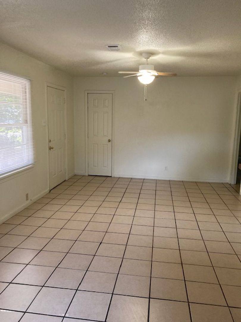 House for rent at 330 Belvedere Dr, Biloxi, MS 39531