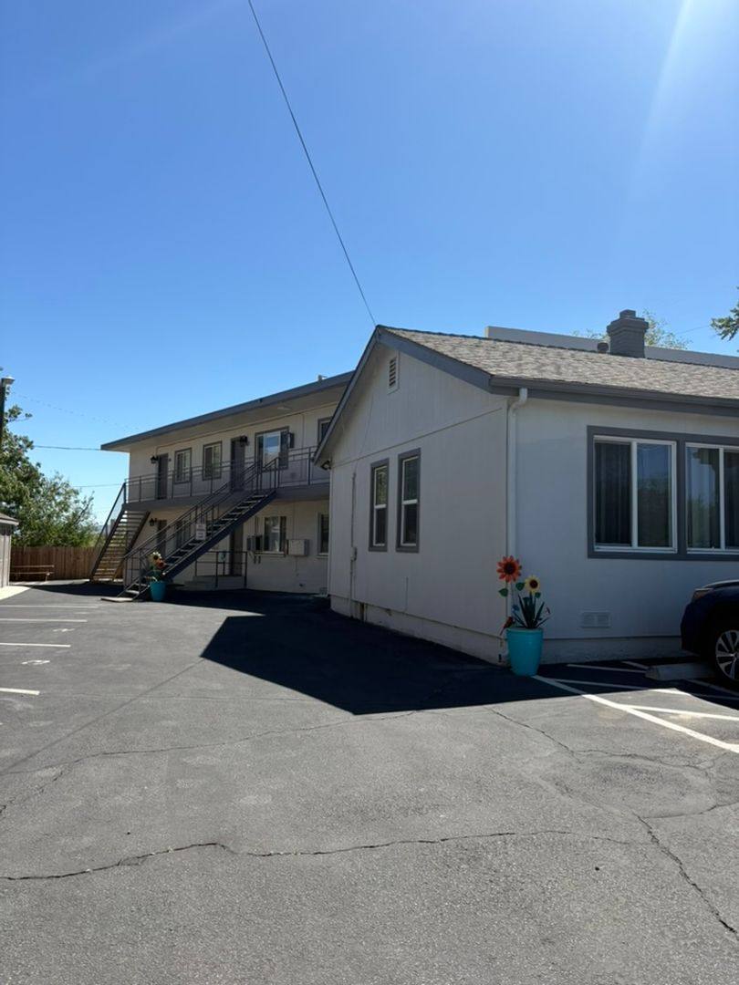 Apartment for rent at 404 Highland Ave, Reno, NV 89512
