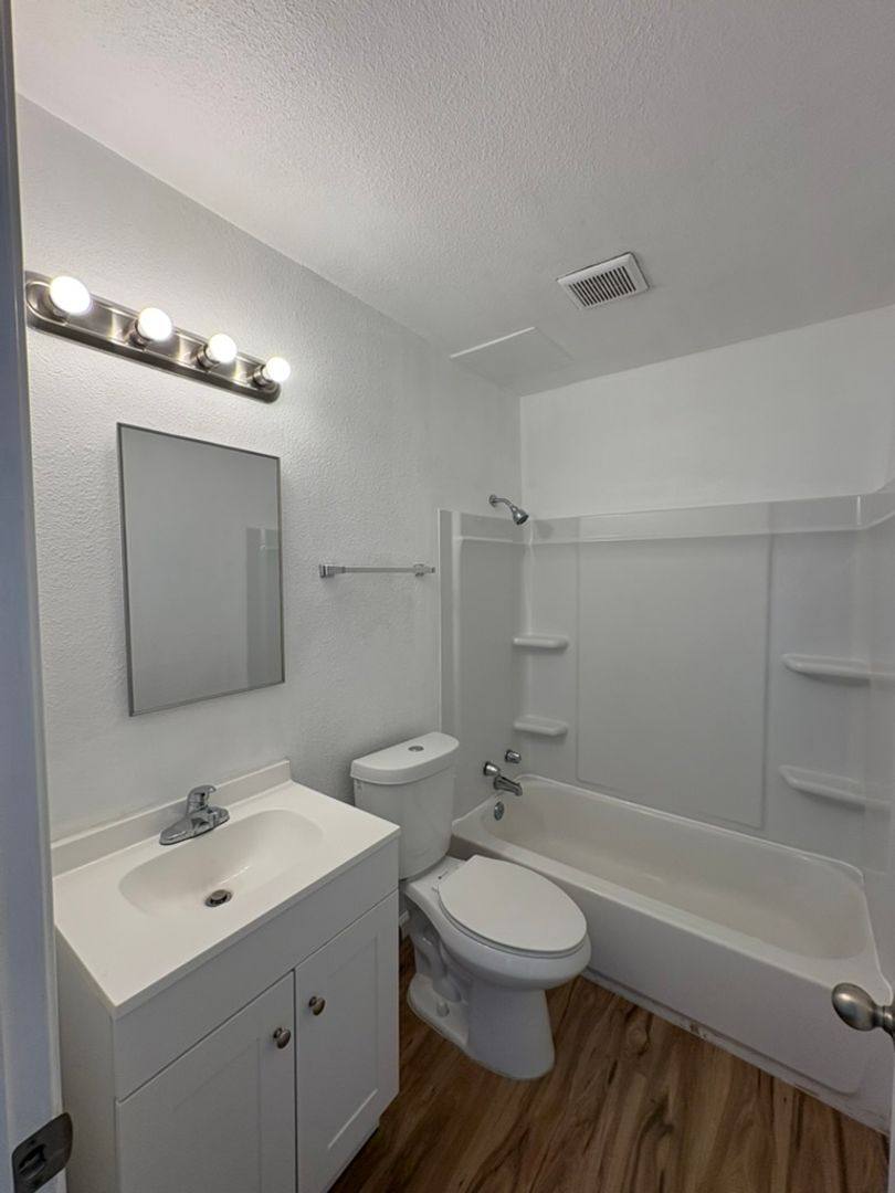 Apartment for rent at 404 Highland Ave, Reno, NV 89512