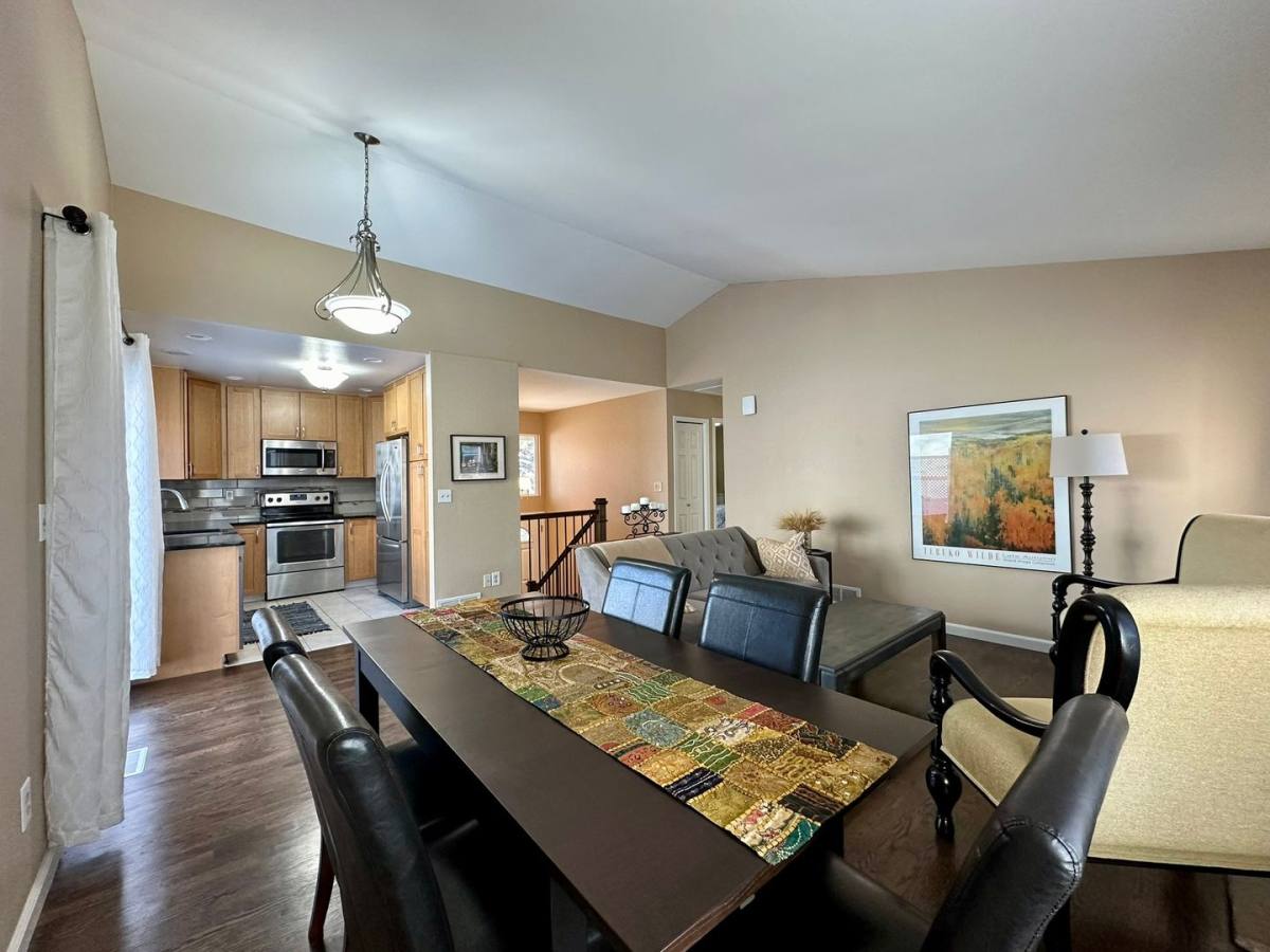House for rent at 6079 S Kenton Way, Englewood, CO 80111