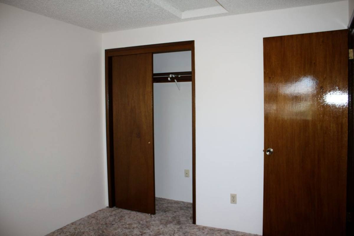Townhouse for rent at 1007 75th St SE, Everett, WA 98203