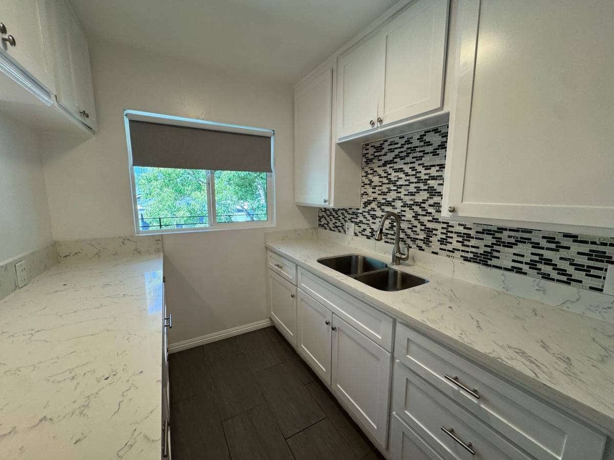 Apartment for rent at 3222 Hollydale Dr, Los Angeles, CA 90039