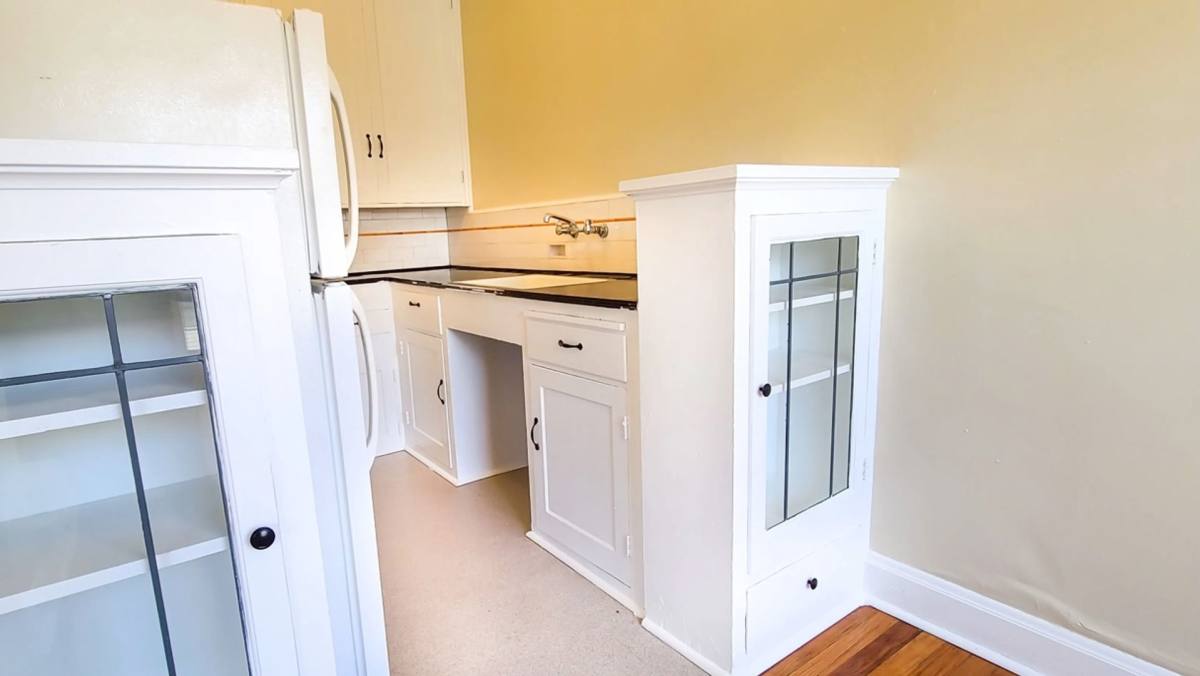 Apartment for rent at 2167 NW Flanders St, Portland, OR 97210