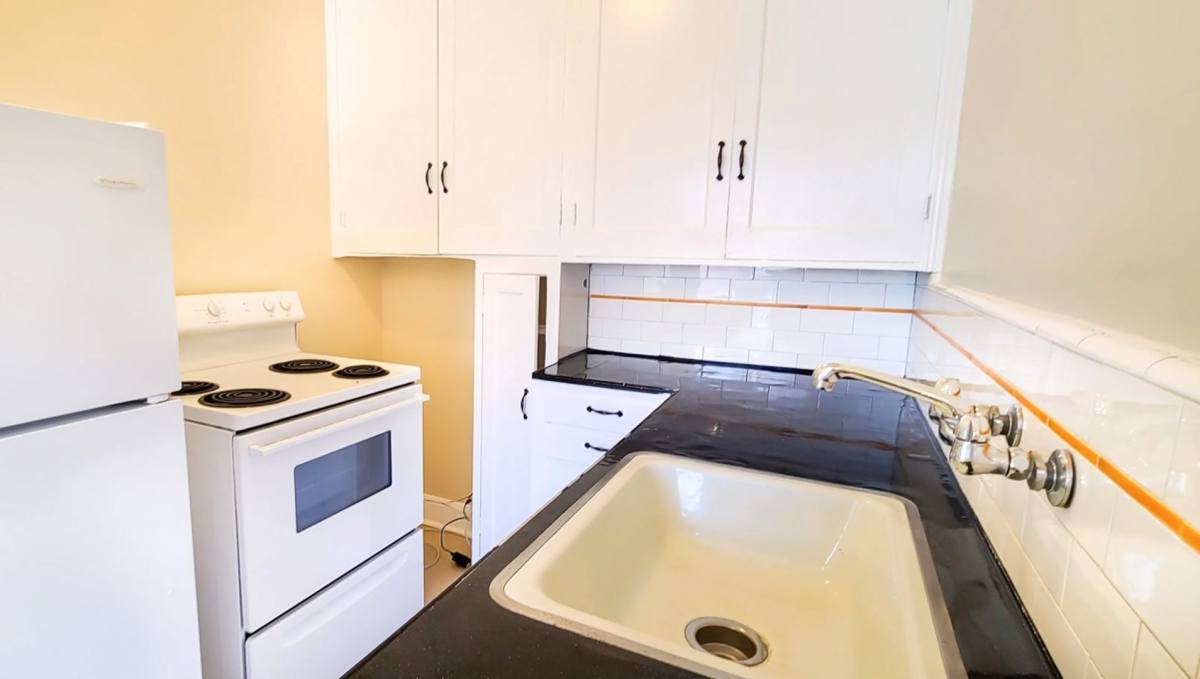 Apartment for rent at 2167 NW Flanders St, Portland, OR 97210