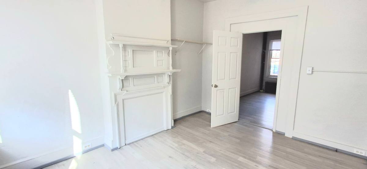 Apartment for rent at 221 S Pine St, York, PA 17403