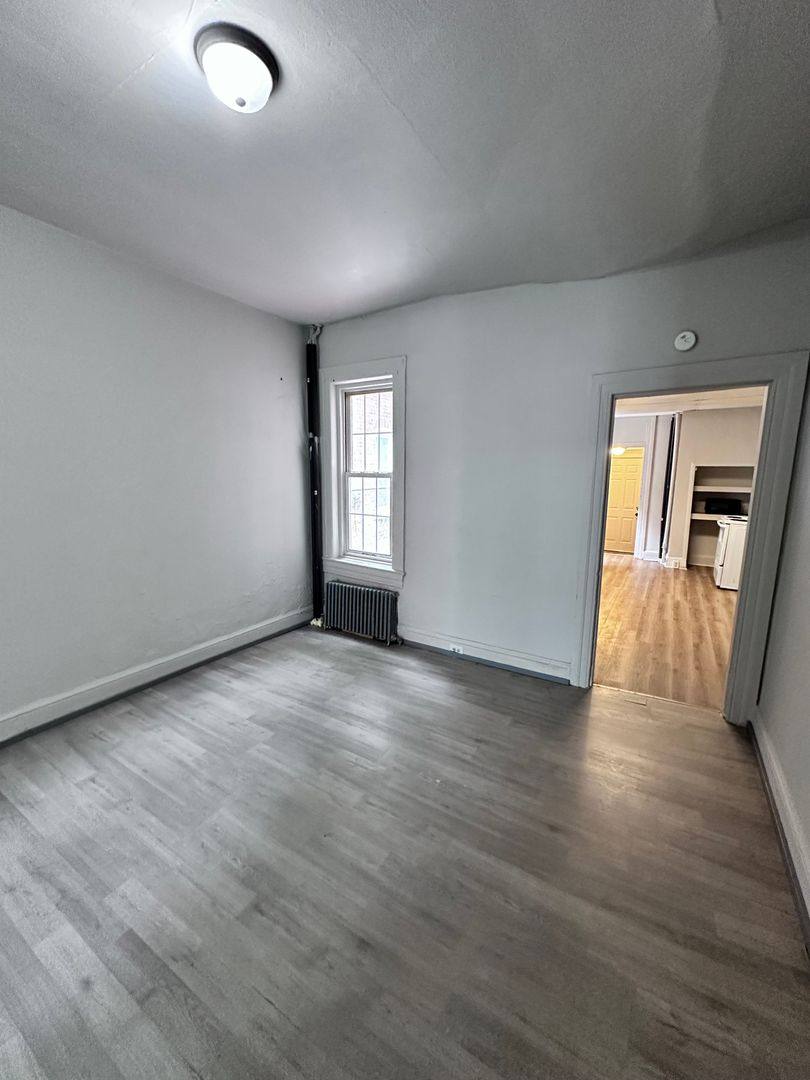 Apartment for rent at 221 S Pine St, York, PA 17403