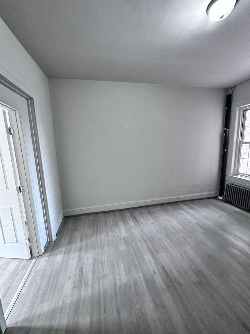 Apartment for rent at 221 S Pine St, York, PA 17403