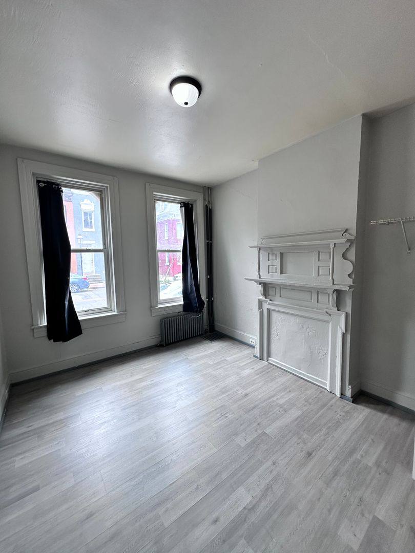 Apartment for rent at 221 S Pine St, York, PA 17403
