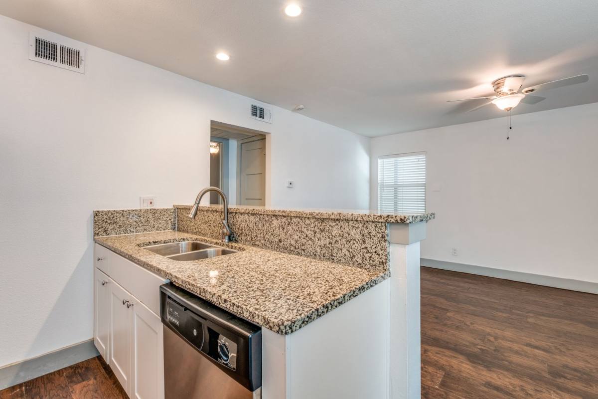 Apartment for rent at 4633 Fairmount St, Dallas, TX 75219