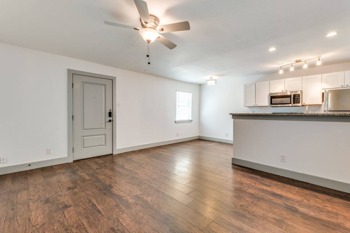 Apartment for rent at 4633 Fairmount St, Dallas, TX 75219