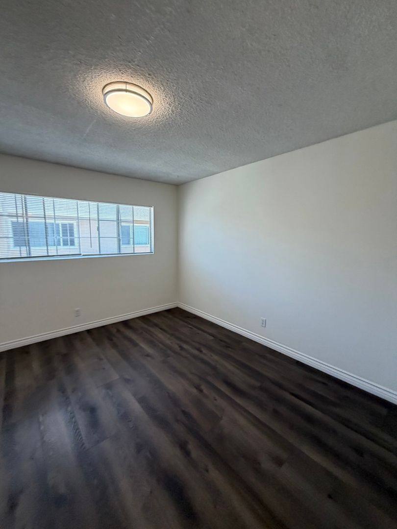 Apartment for rent at 4340 Walnut St, Bell Gardens, CA 90201