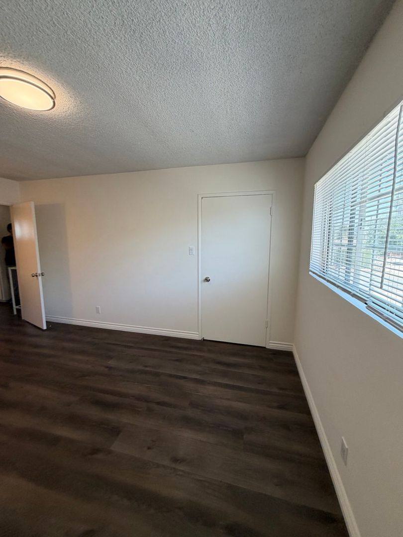 Apartment for rent at 4340 Walnut St, Bell Gardens, CA 90201