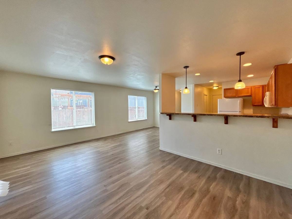 Apartment for rent at 1245 & 1247 SW, Redmond, OR 97756