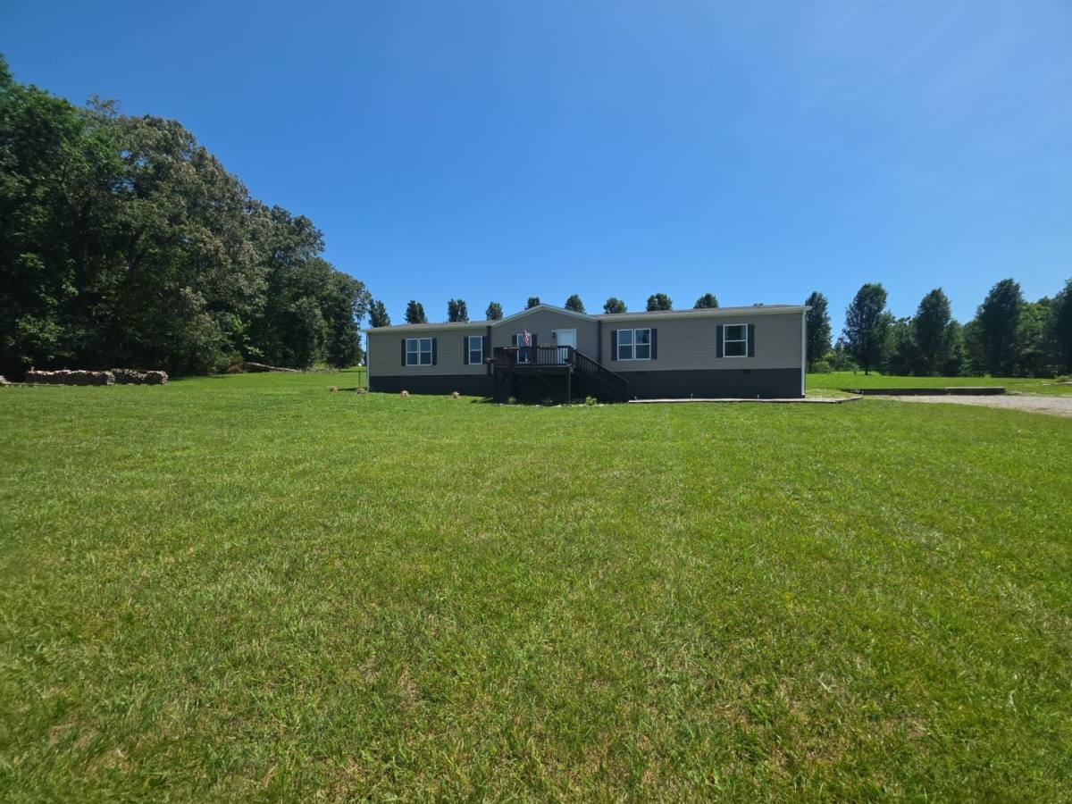 House for rent at 175 Loan Oak Dr, Rickman, TN 38580