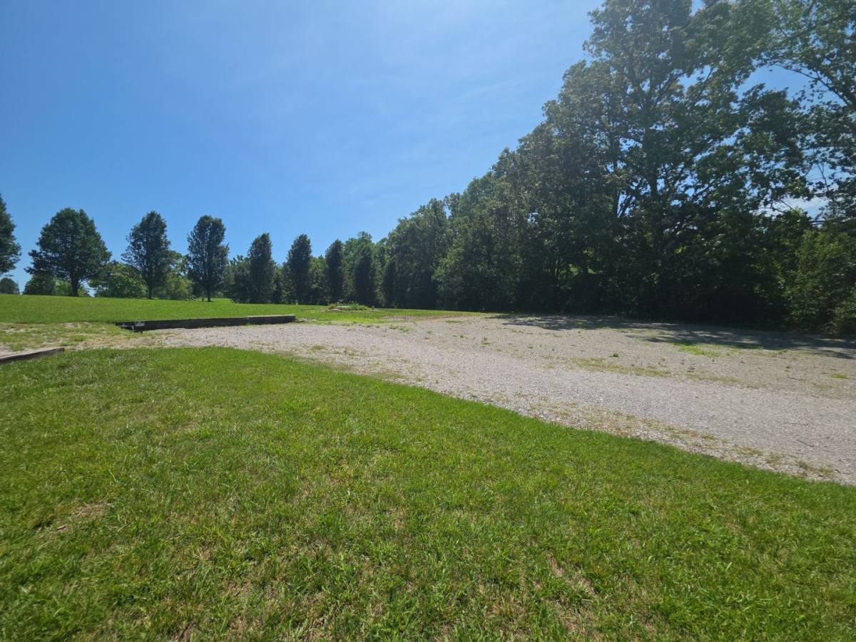 House for rent at 175 Loan Oak Dr, Rickman, TN 38580