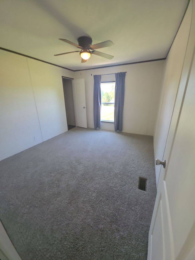 House for rent at 175 Loan Oak Dr, Rickman, TN 38580