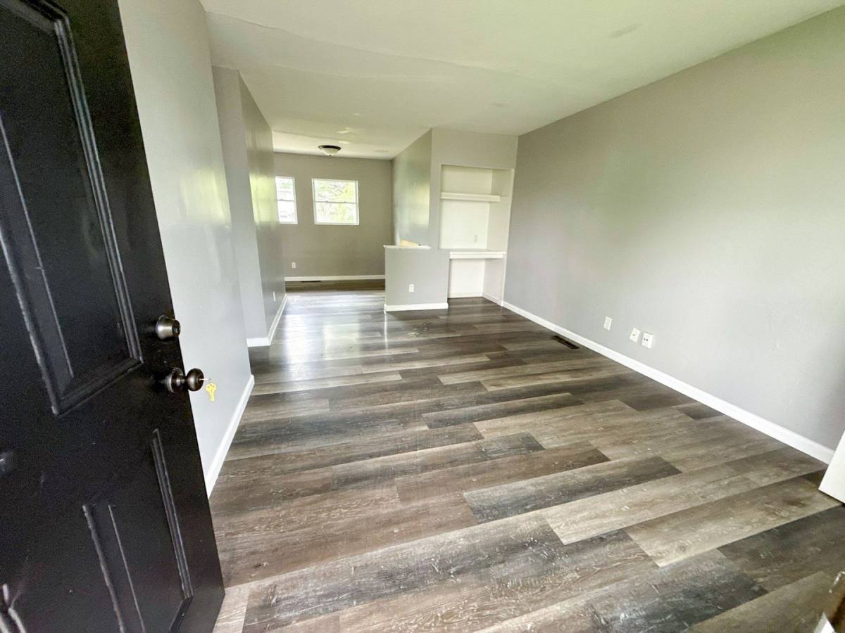 House for rent at 1503 Southfield Dr, Columbus, OH 43207