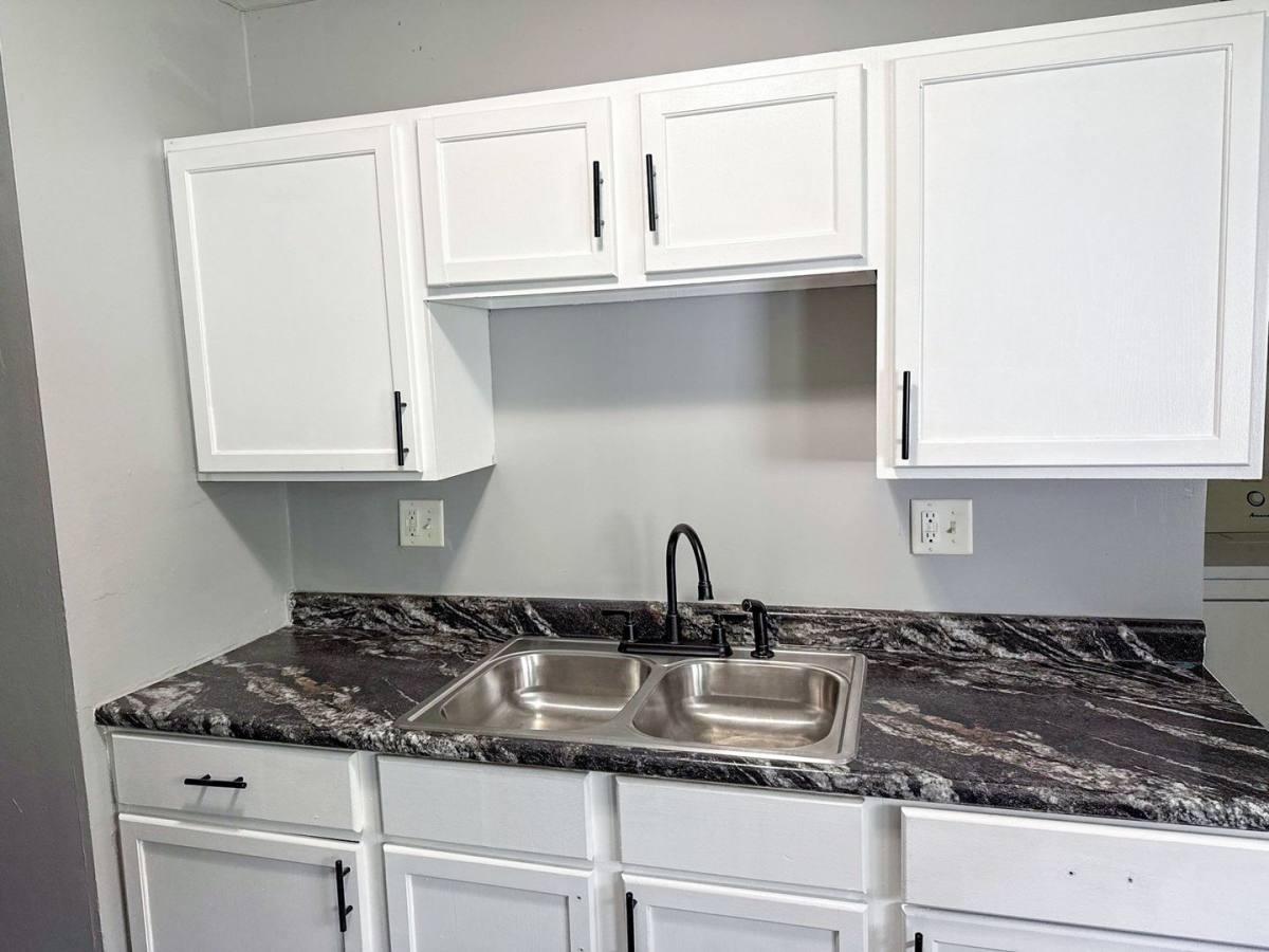 House for rent at 1503 Southfield Dr, Columbus, OH 43207