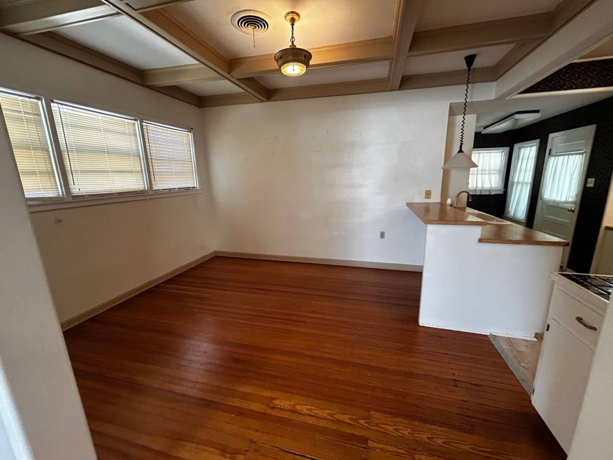 House for rent at 826 En 15th St, Abilene, TX 79601