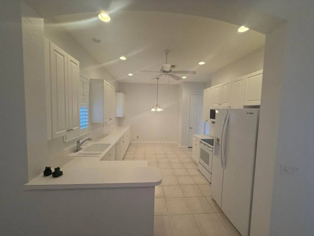 House for rent at 9041 Bay Harbour Circle, West Palm Beach, FL 33411