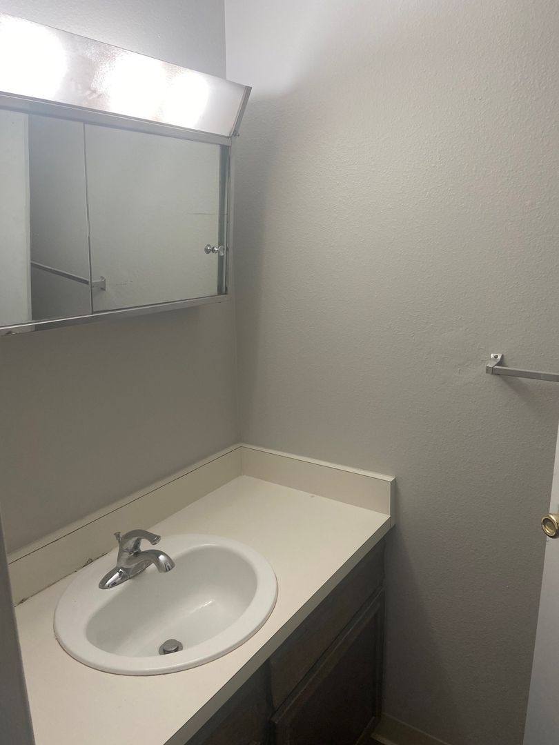 Apartment for rent at 3009 Madison Ave, Boulder, CO 80303
