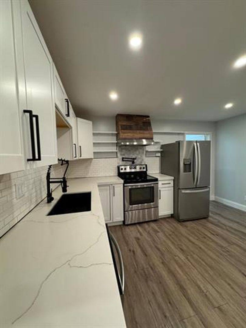 House for rent at 9422 SW 51st St, Fort Lauderdale, FL 33328