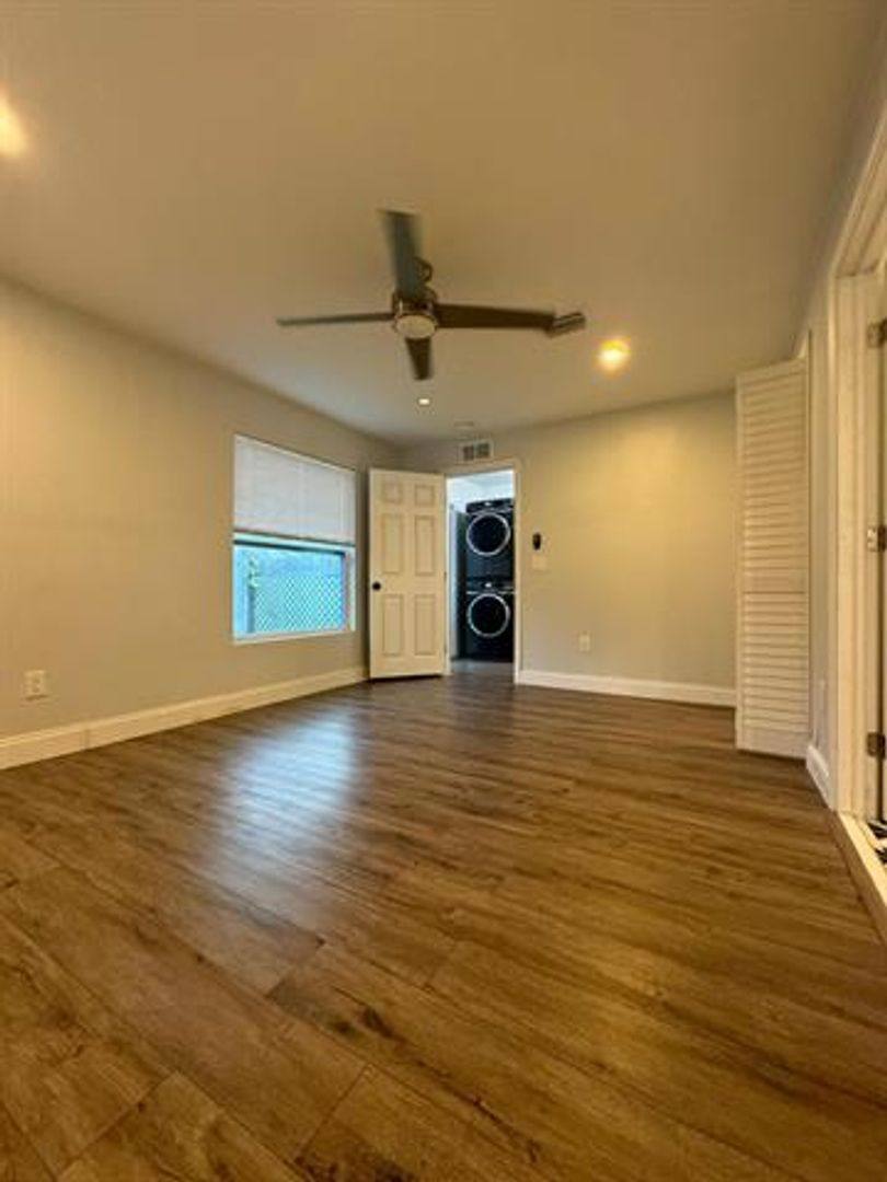 House for rent at 9422 SW 51st St, Fort Lauderdale, FL 33328