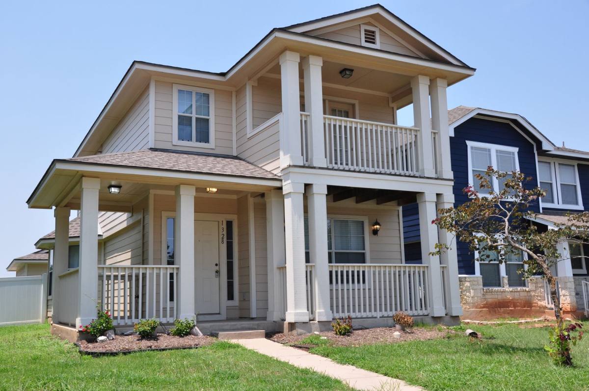 House for rent at 1328 Davis Mountain Loop, Cedar Park, TX 78613