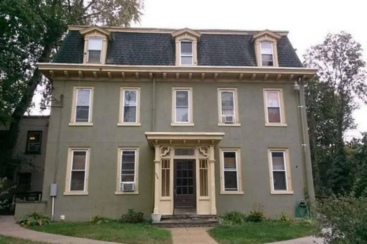 Apartment for rent at 112 E Mount Airy Ave, Philadelphia, PA 19119