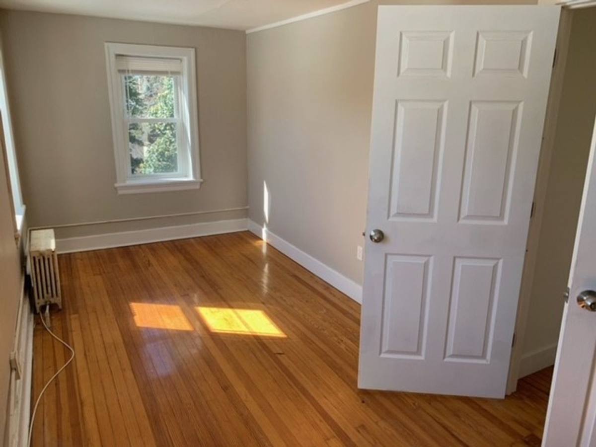 Apartment for rent at 112 E Mount Airy Ave, Philadelphia, PA 19119