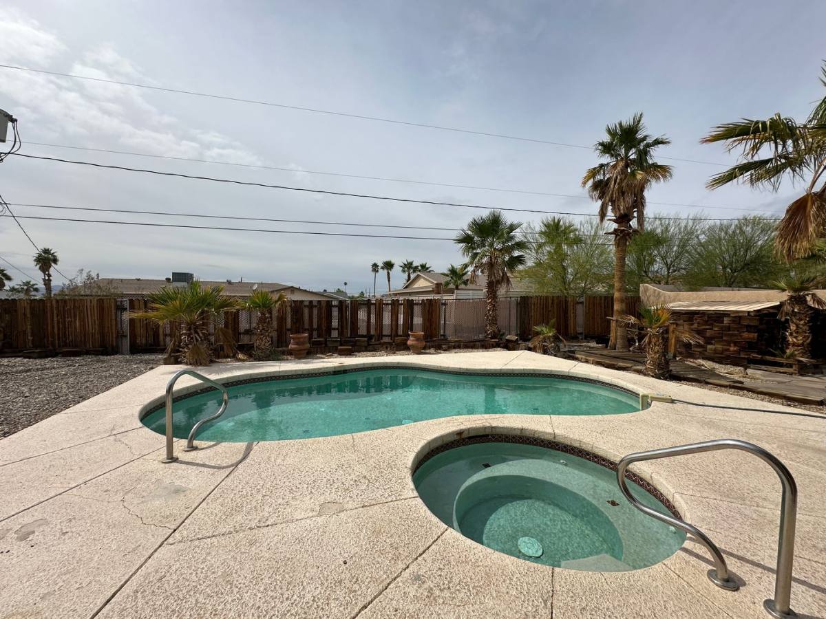 House for rent at 2987 Jamaica Blvd S, Lake Havasu City, AZ 86406