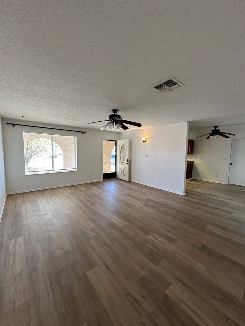House for rent at 2987 Jamaica Blvd S, Lake Havasu City, AZ 86406