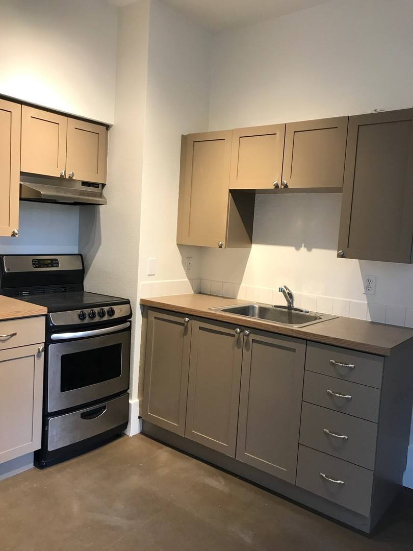 Apartment for rent at 1423 Boylston Ave, Seattle, WA 98122