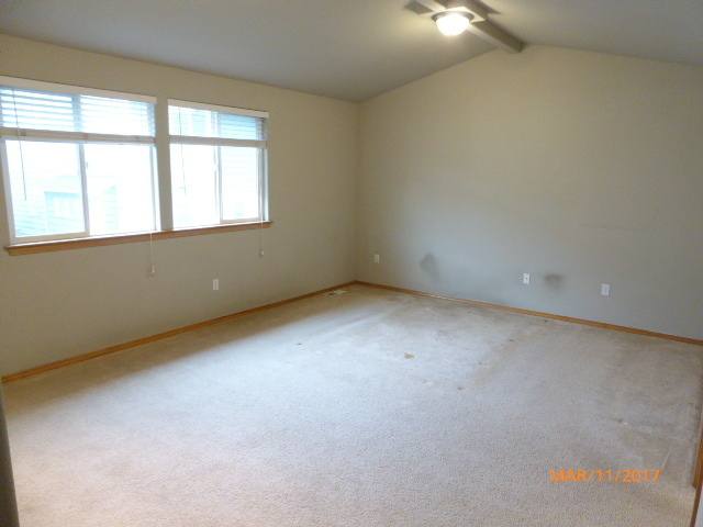 House for rent at 13426 33rd Dr SE, Bothell, WA 98012